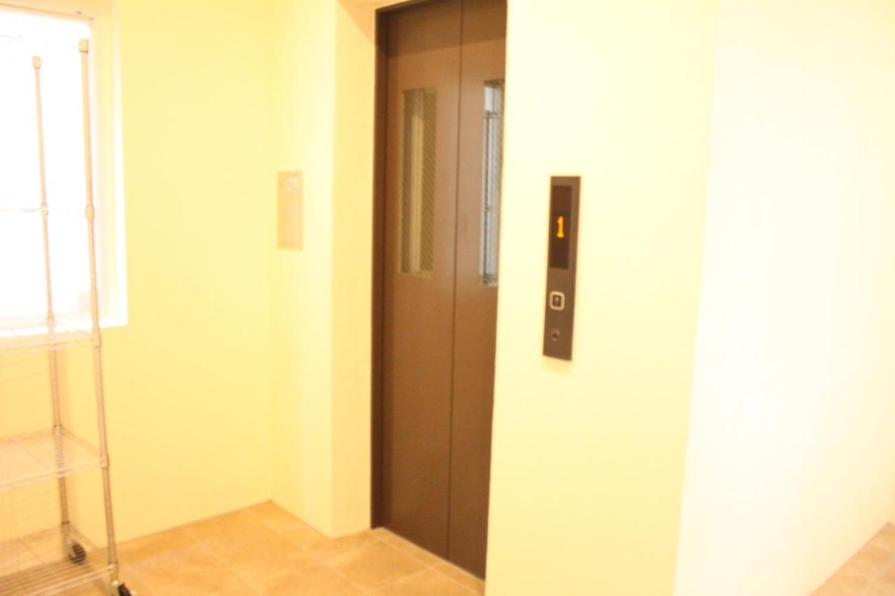 มิสเตอร์คินโจะ อิน ไวโอเลต อีสต์ทาวน์ Aparthotel นาฮะ ภายนอก รูปภาพ