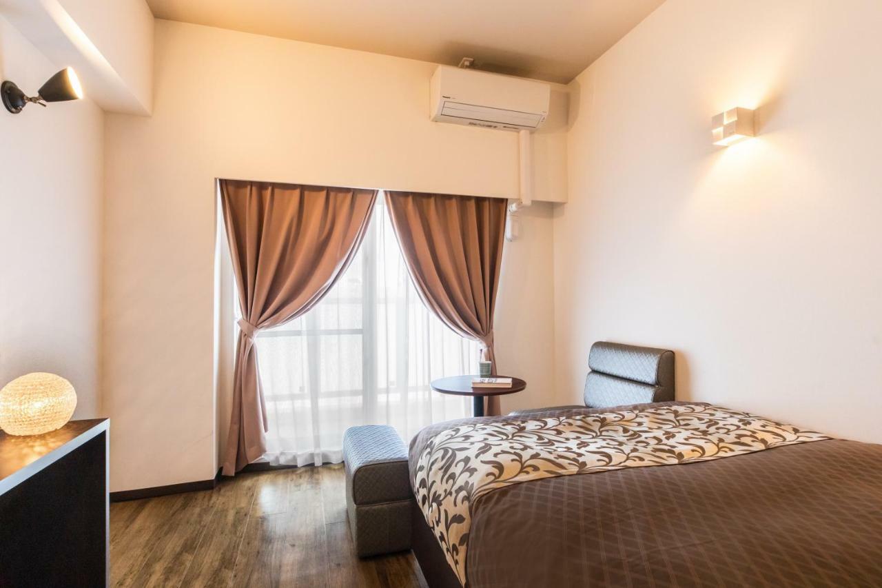 มิสเตอร์คินโจะ อิน ไวโอเลต อีสต์ทาวน์ Aparthotel นาฮะ ภายนอก รูปภาพ